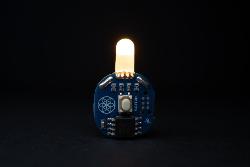 Helios microlight chip, lit warm white